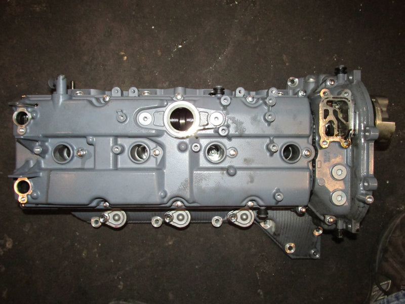 Suzuki DF175 175hp 4 Stroke Outboard Cylinder Head (11101-96J02)