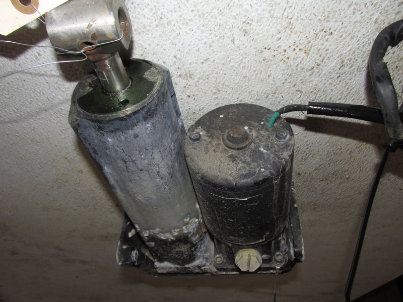 Mercury 50hp 4 stroke outboard Tilt Trim unit
