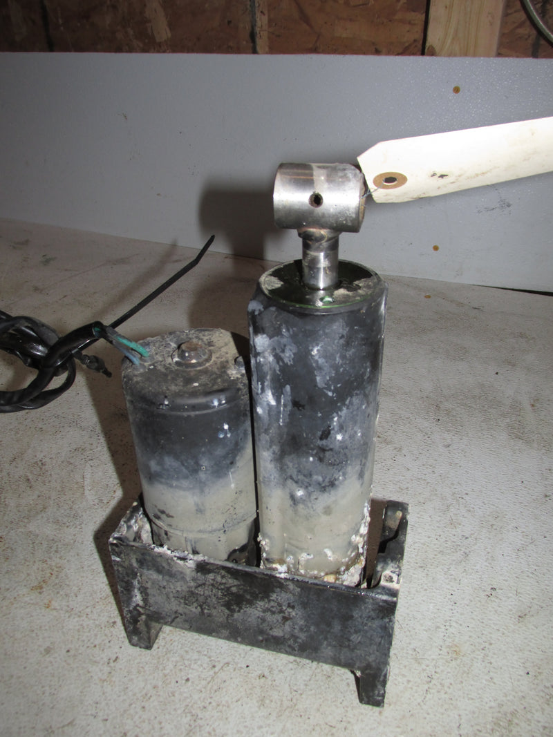 Mercury 50hp 4 stroke outboard Tilt Trim unit