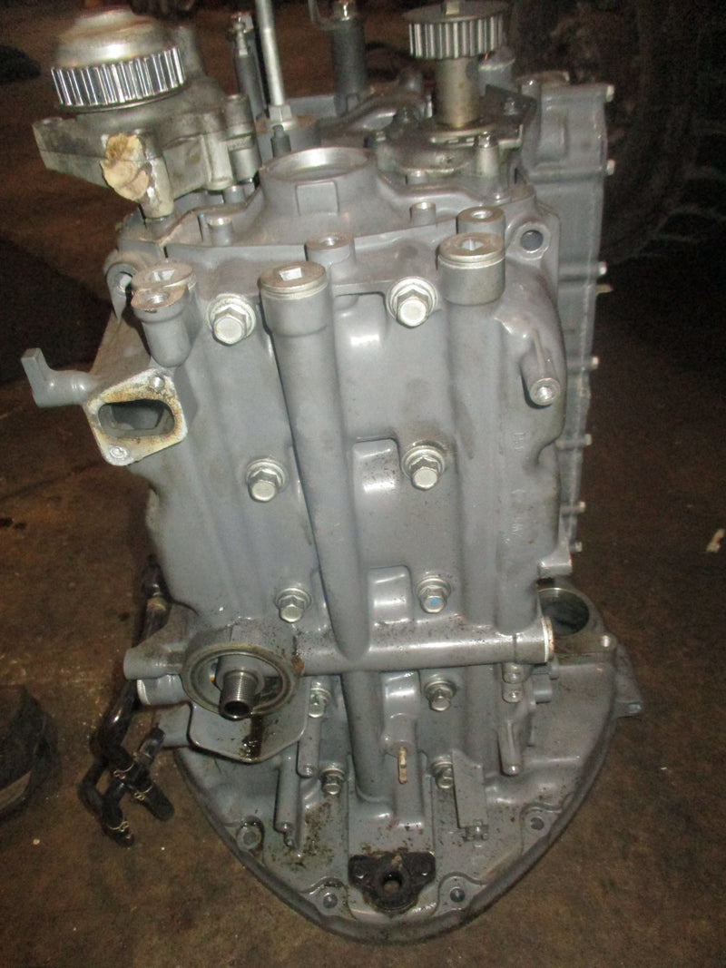 Honda BF115A 115hp 4 stroke outboard crankcase block