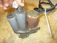 Load image into Gallery viewer, Suzuki DF40 40hp outboard Tilt Trim Unit
