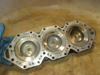Load image into Gallery viewer, Johnson 150hp ocean runner outboard cylinder head (337548)
