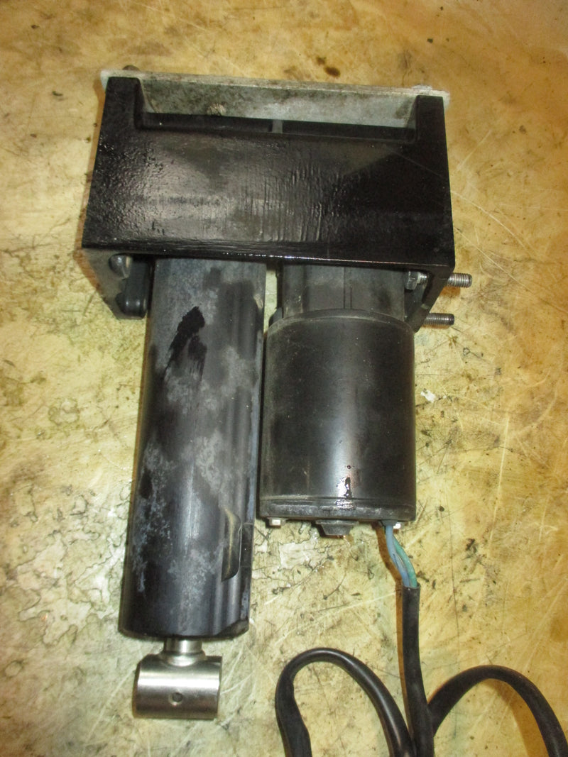 Mercury 50hp 4 stroke outboard tilt trim unit