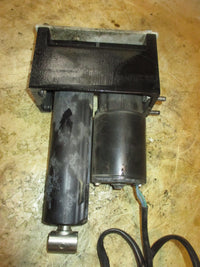 Load image into Gallery viewer, Mercury 50hp 4 stroke outboard tilt trim unit
