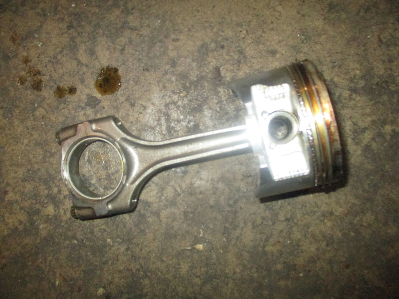 Honda BF115A 115hp 4 stroke outboard piston and rod (13101-ZW5-000)