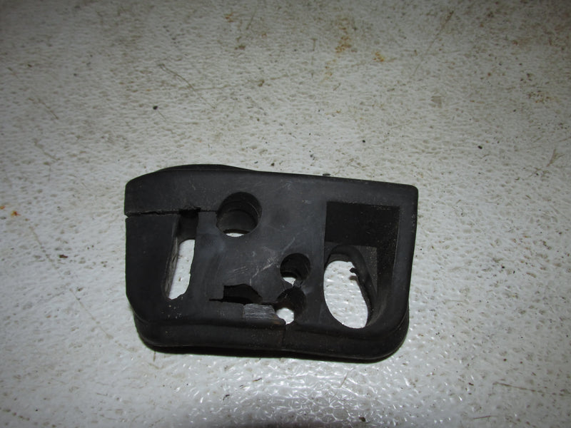 Mercury 50hp 4 stroke outboard Rigging grommet