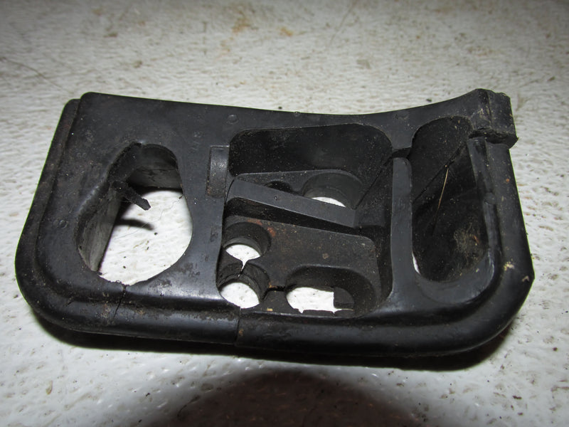Mercury 50hp 4 stroke outboard Rigging grommet