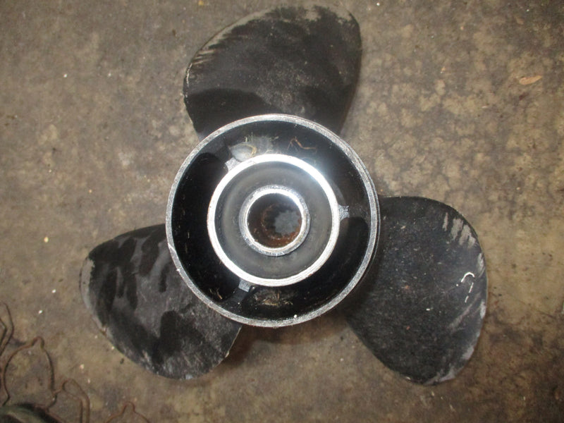 Evinrude 115hp outboard painted steel prop