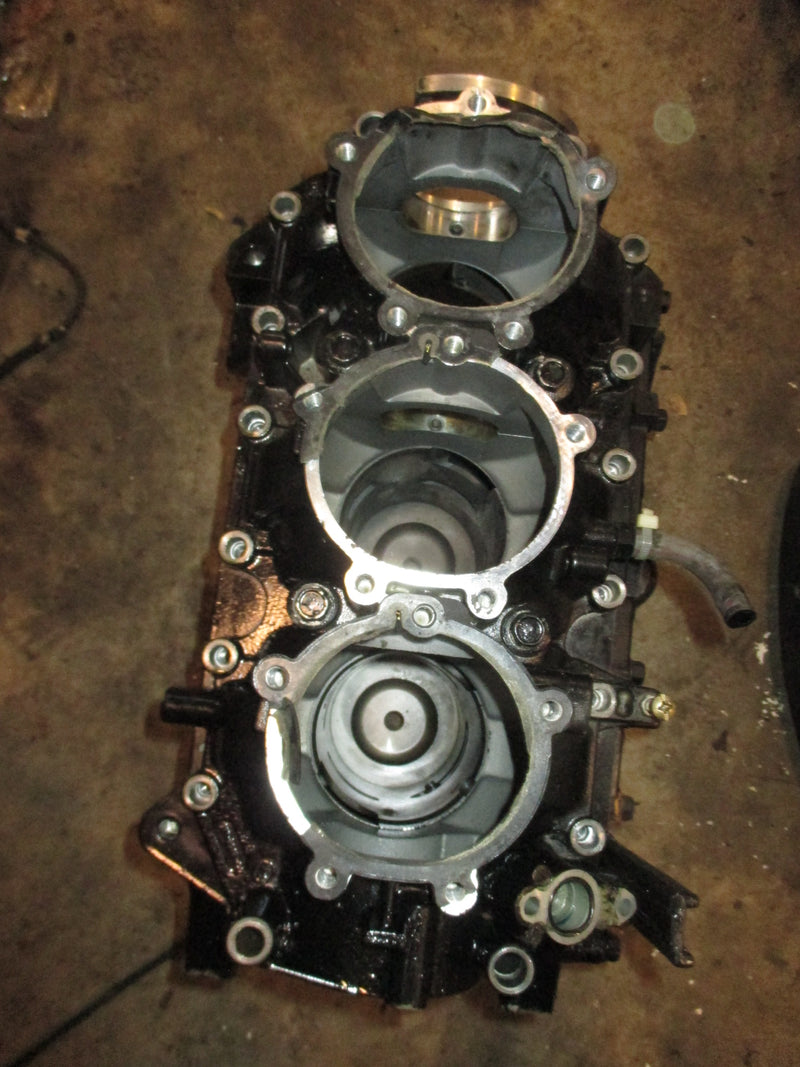 Mercury 75hp 2 stroke outboard crankcase block