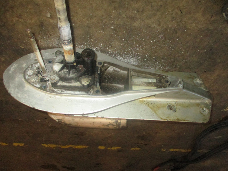 Honda BF115A 115hp 4 stroke outboard 25 inch shaft lower unit