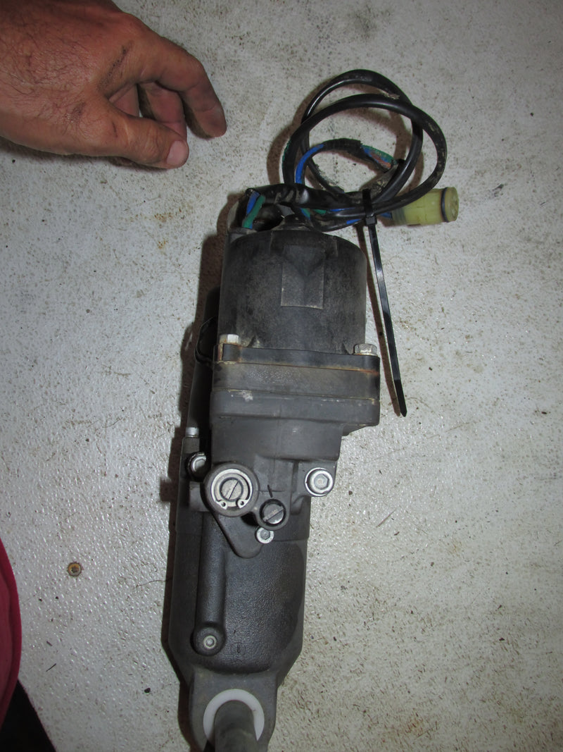 Suzuki DF115 115hp Outboard Tilt Trim Unit