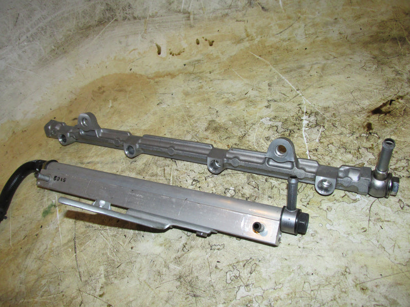 Suzuki DF175 175hp 4 Stroke Outboard Fuel Rail / Cooler (15751-96J00)