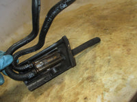 Load image into Gallery viewer, Johnson 150hp ocean runner outboard fuel oil connector for bottom cowling
