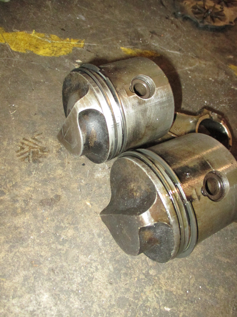 Evinrude 25hp 2 stroke outboard piston and rod set (394480)