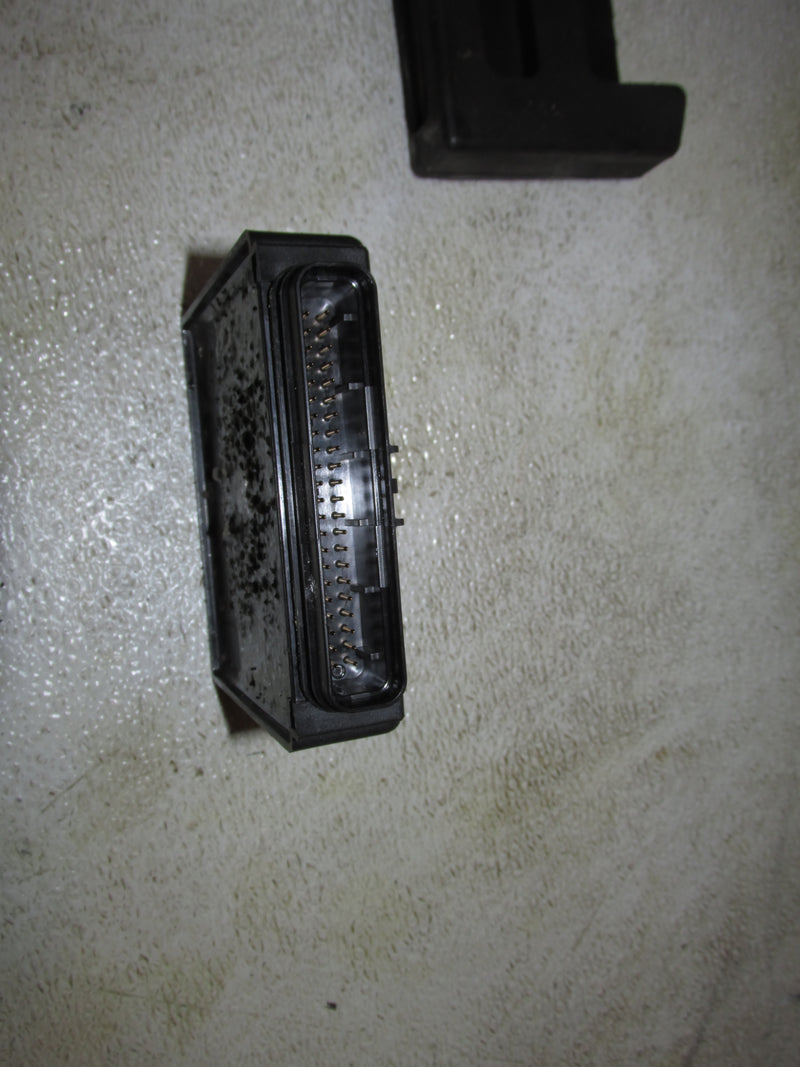 Suzuki DF115 115hp Outboard ECU (33920-90JB0)