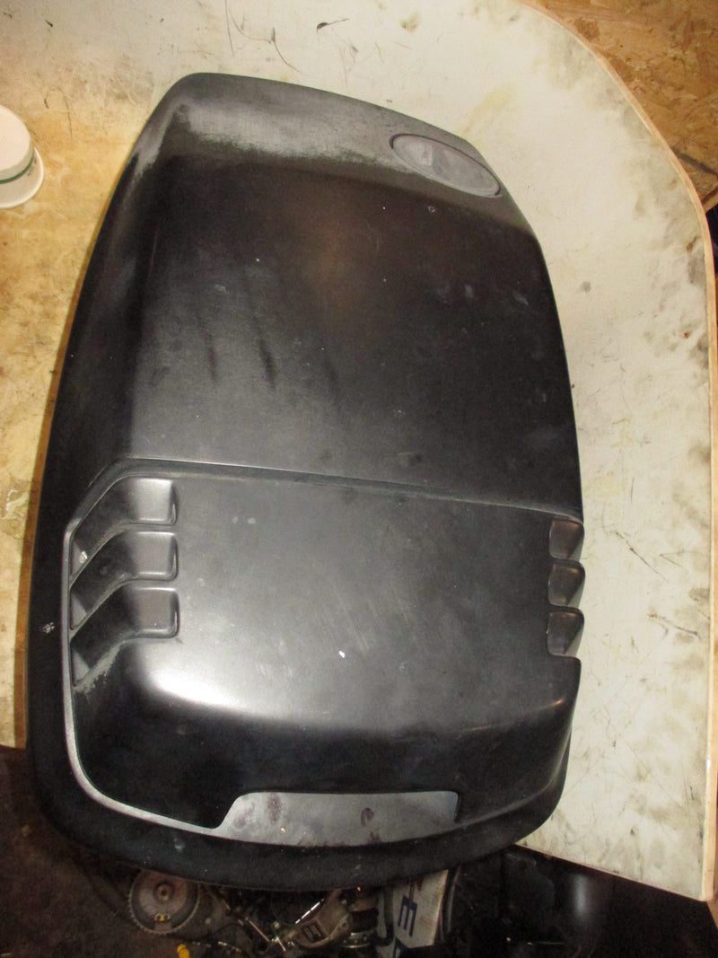 Mercury 115hp 2 stroke outboard Top Cowling