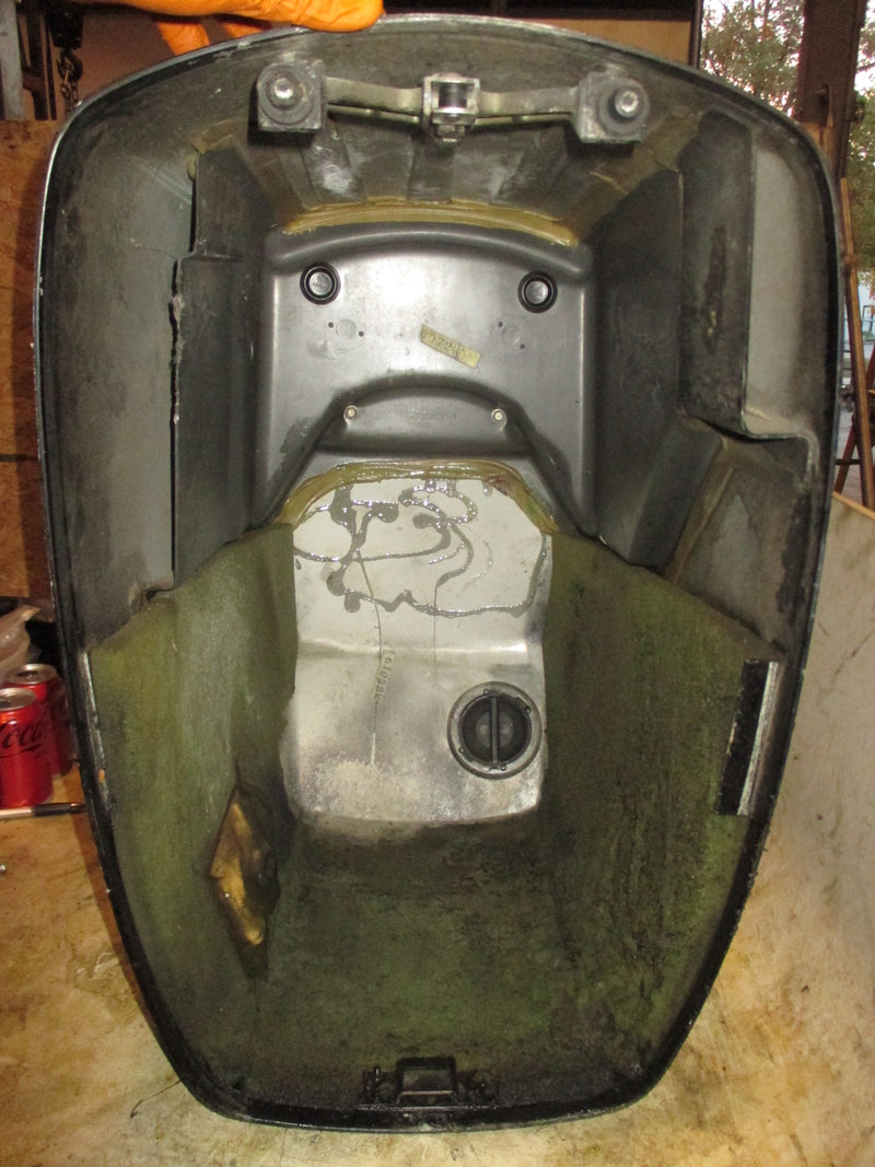 Mercury 115hp 2 stroke outboard Top Cowling