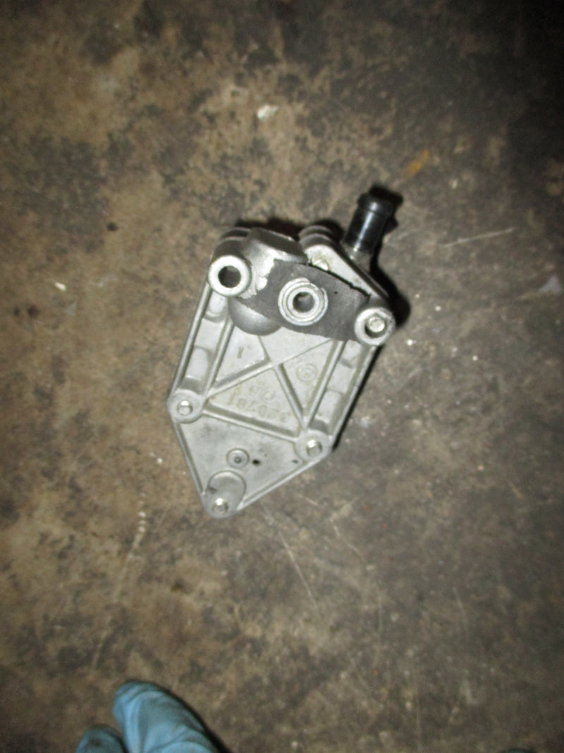 Evinrude 25hp 2 stroke outboard fuel pump (432451)