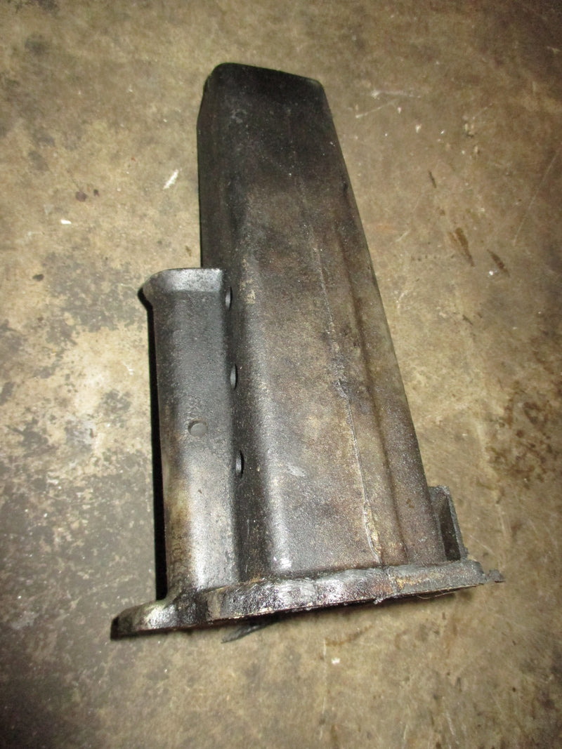 Evinrude 25hp 2 stroke outboard exhaust manifold (334798)