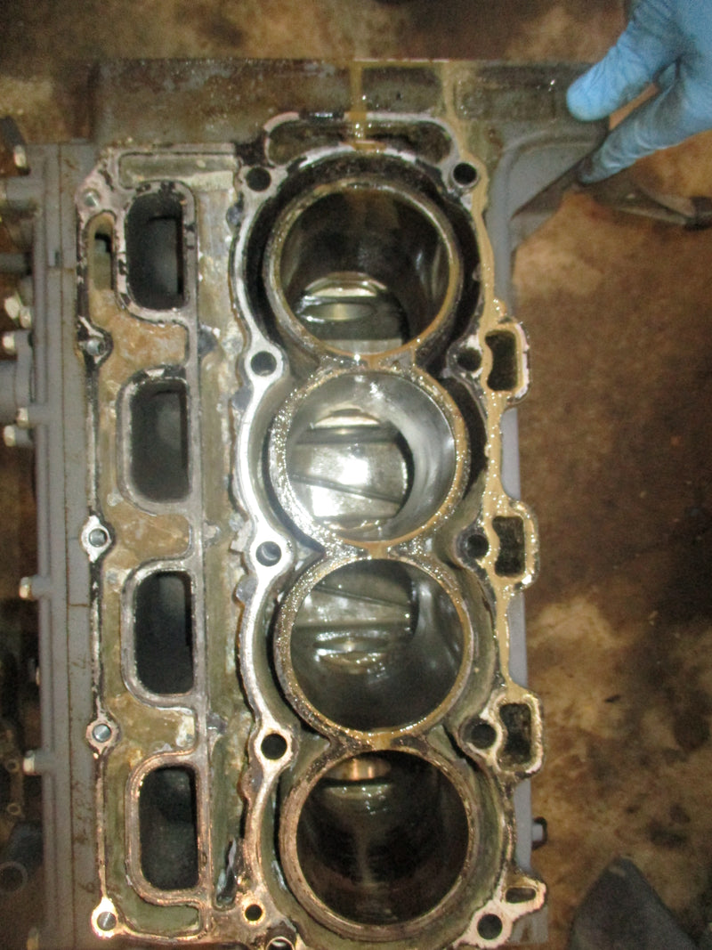 Yamaha 115hp 4 stroke outboard crankcase block