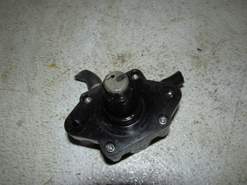 Suzuki DF115 115hp Outboard Fuel Pump (15100-90J10)