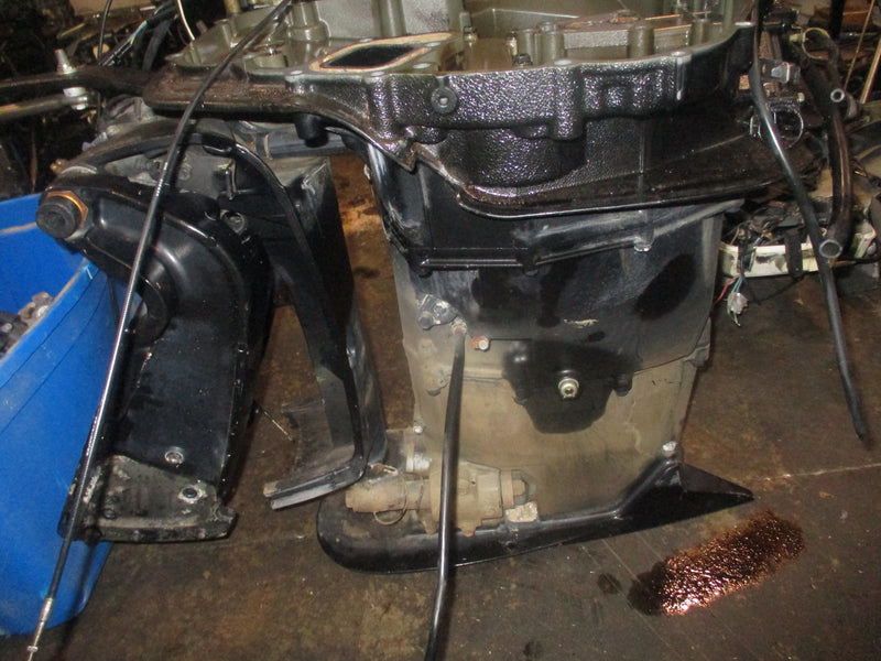 Suzuki DF250 250hp 4 stroke outboard 25" mid section