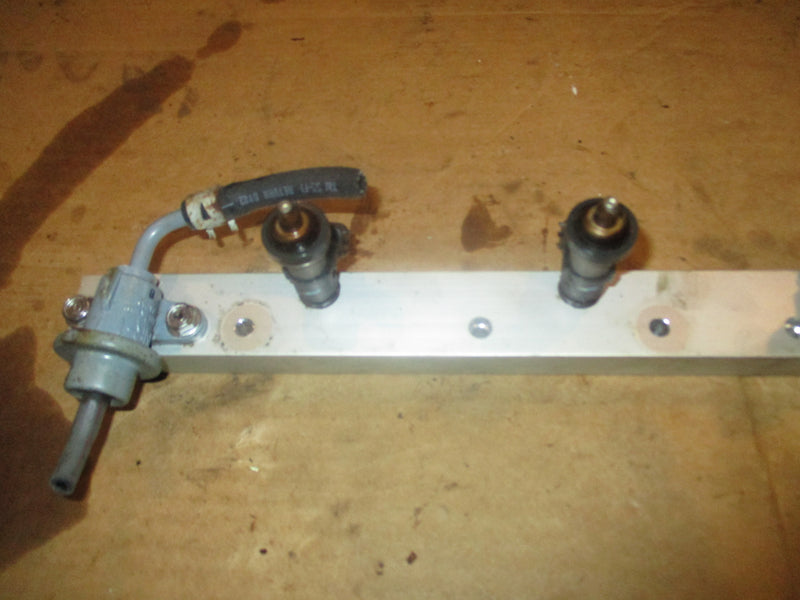 Honda BF115A 115hp 4 stroke outboard fuel rail and injector set (16406-ZW5-000)
