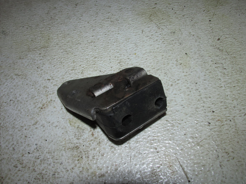 Suzuki DF115 115hp Outboard Throttle and Shifter Cable Holder (67341-90J01)