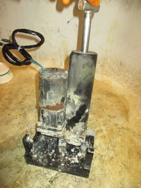 Load image into Gallery viewer, Mercury 115hp 2 stroke outboard Tilt Trim Unit
