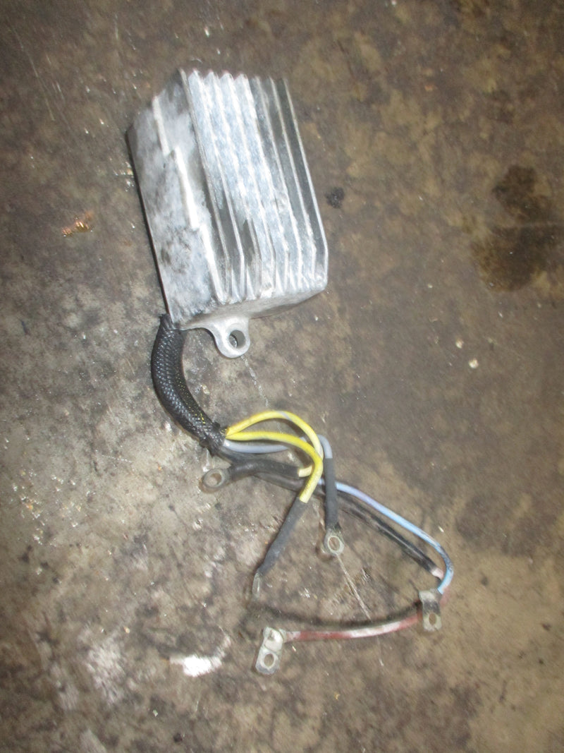 Johnson 40/50hp 2 stroke outboard rectifier regulator (585001)