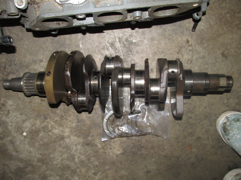 Yamaha 250hp 3.3L 4 Stroke Outboard Crankshaft (69J-11410-01-00)