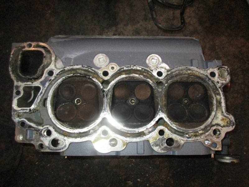 Yamaha 225hp 4 stroke outboard port cylinder head (69J-01)