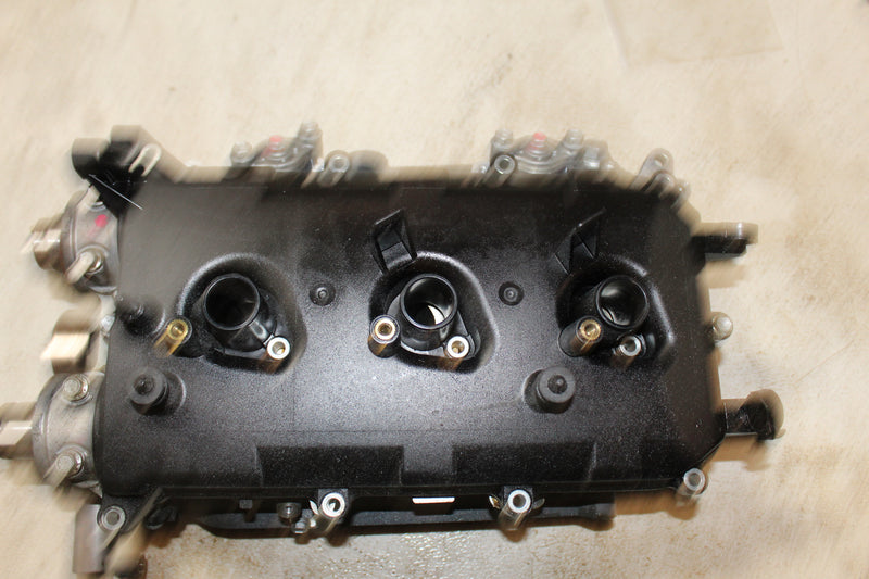 Yamaha 300hp 4.2L 4 Stroke Outboard Port Cylinder Head (6CB)