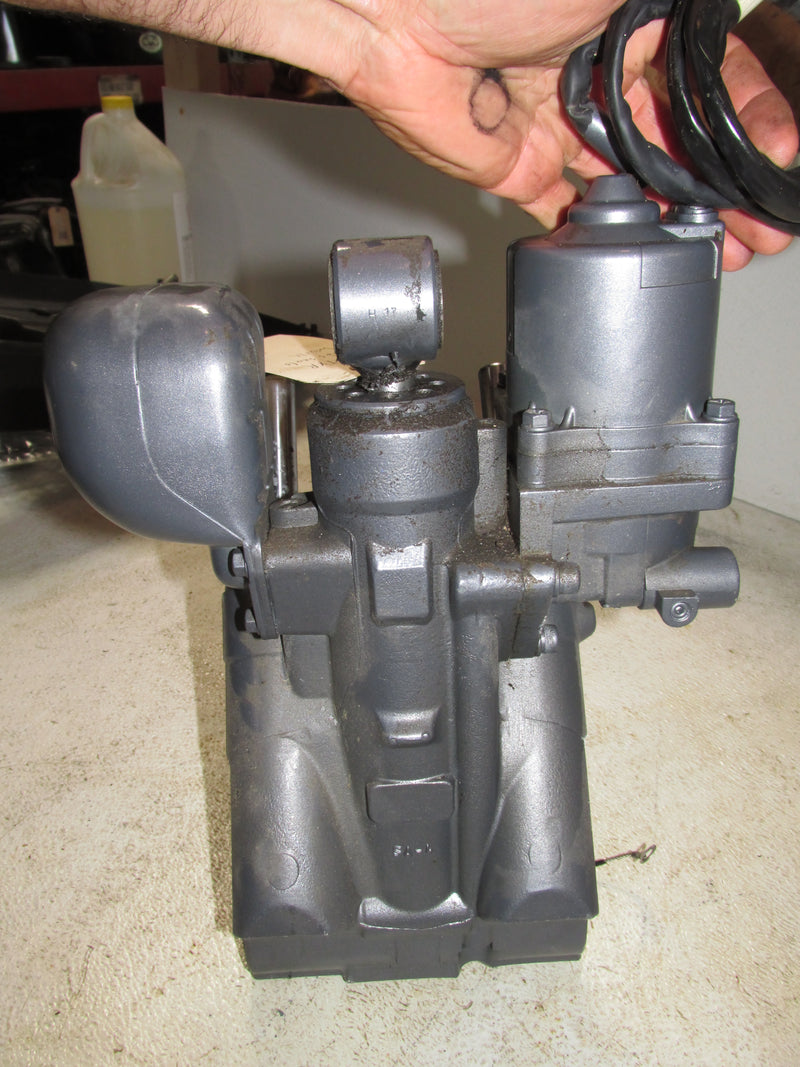 Yamaha 150hp 4 Stroke Outboard Tilt Trim Unit (63P-43800-01-4D)