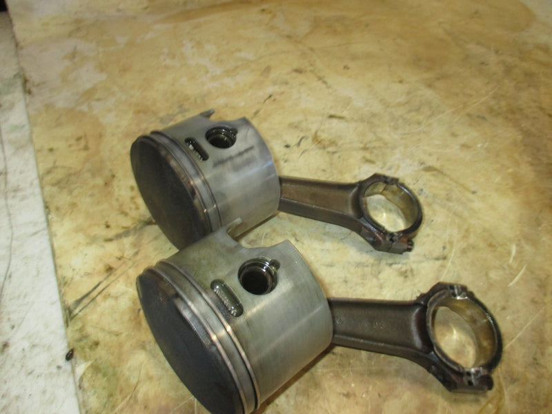 Evinrude 175hp ocean pro 2 stroke outboard starboard piston and rod (436243)