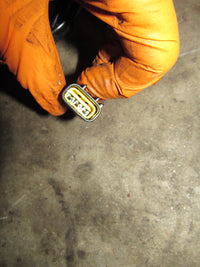 Load image into Gallery viewer, Yamaha 350hp 4 Stroke Outboard Tilt Trim Switch (6AW-82563-01)
