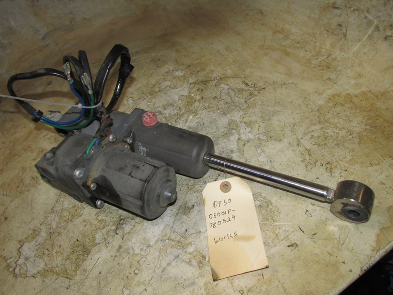 Suzuki DF50 50hp 4 Stroke Outboard Tilt trim unit