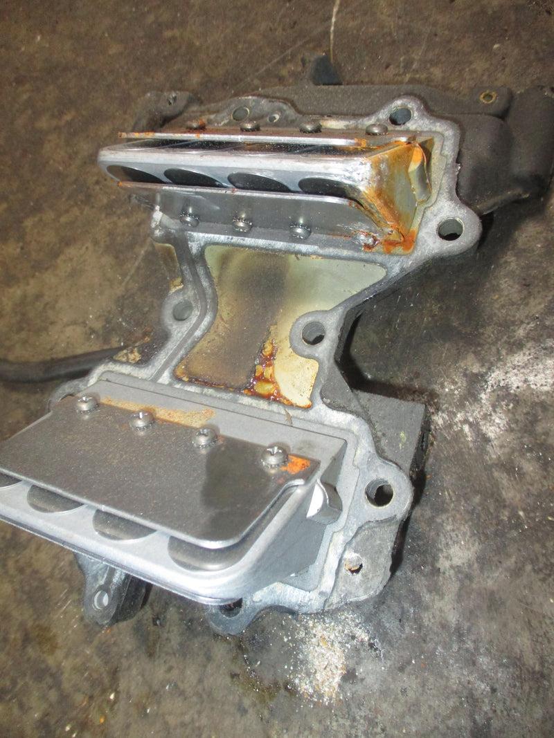 Johnson 48hp outboard intake manifold (335733)