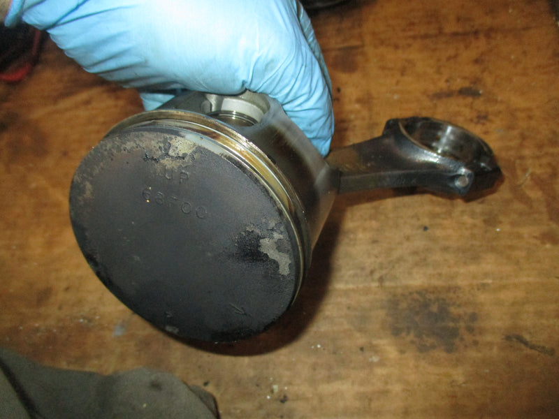 Yamaha 150hp HPDI outboard port piston and rod (68F-00)