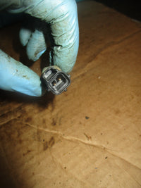 Load image into Gallery viewer, Yamaha 115hp 4 stroke outboard Temp sensor 67F-85790-00
