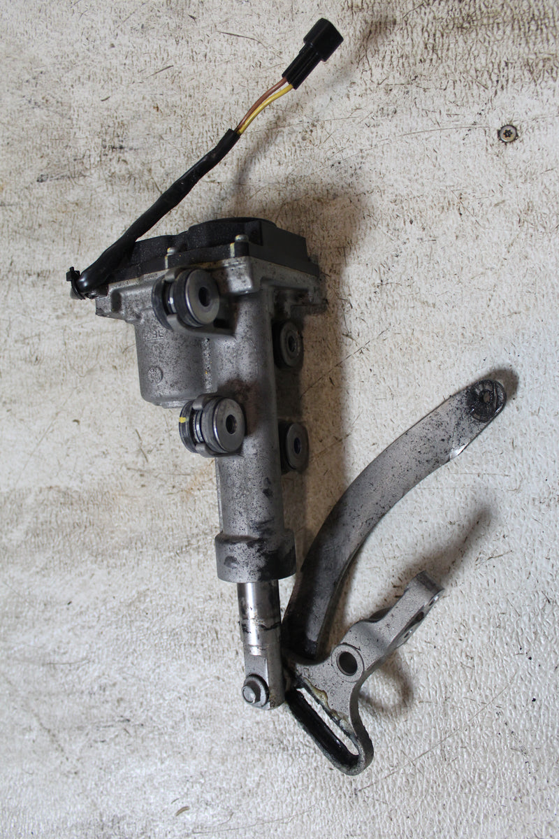 Yamaha 300hp 4.2L 4 Stroke Outboard Shift Actuator (6DV-4820A-01-00)