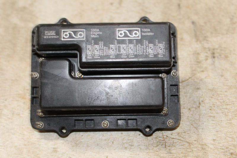 Yamaha 300hp 4.2L 4 Stroke Outboard Fuse Box (6CE-11/6CE-8591A-11-00)