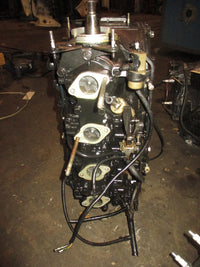 Load image into Gallery viewer, Mercury 115hp 2 stroke outboard Crankcase Powerhead
