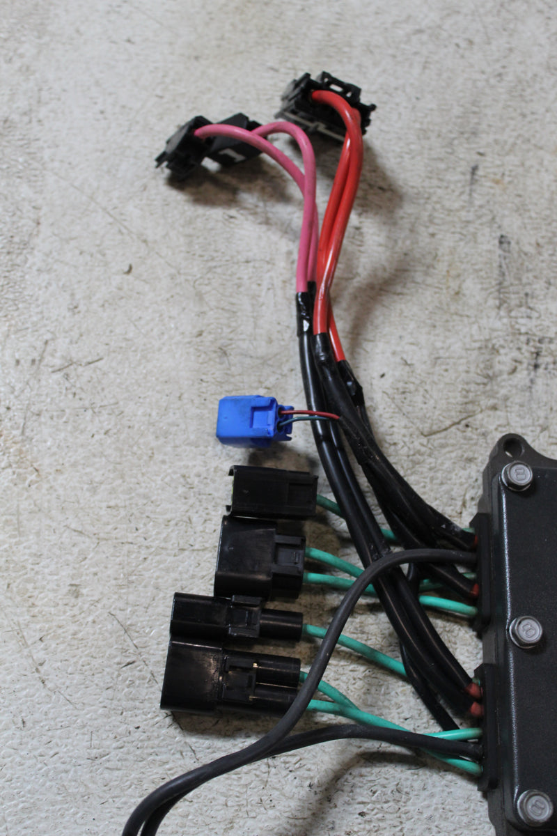 Yamaha 300hp 4.2L 4 Stroke Outboard Rectifier Regulator (6CE-81960-10-00)