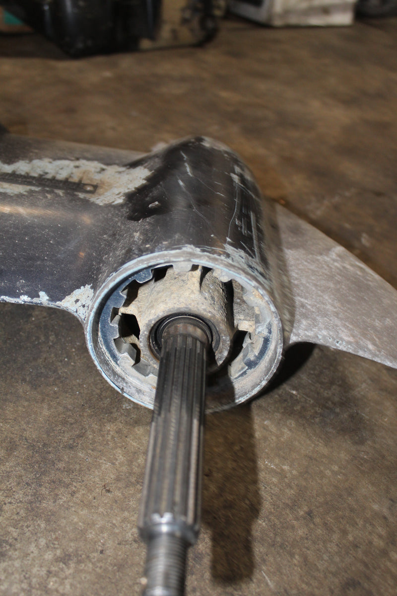 Yamaha 85HP 2 Stroke 20" Lower Unit (PARTS)