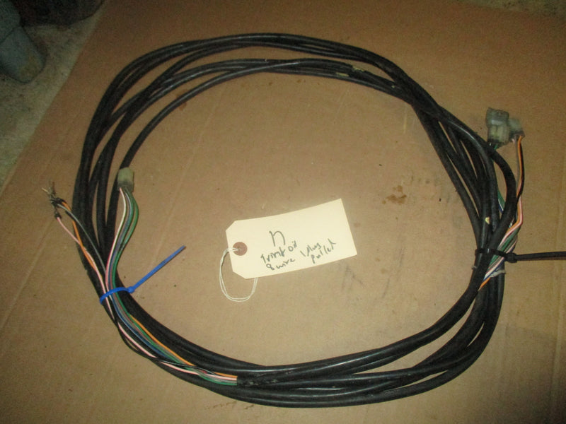 Yamaha outboard Trim and Oil level sender harness 8 wire #17