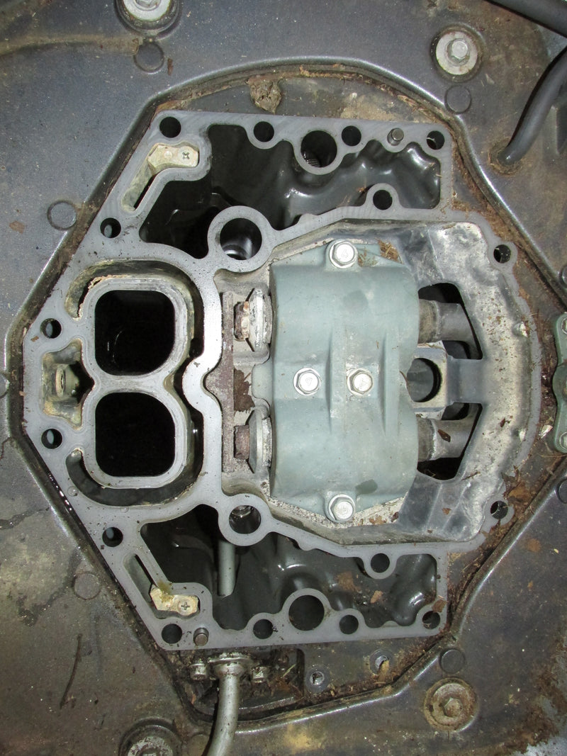 Yamaha 350hp 4 Stroke Outboard 30" Midsection