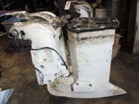 Load image into Gallery viewer, Evinrude 175hp ocean pro 2 stroke outboard 25 inch shaft midsection
