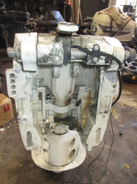 Load image into Gallery viewer, Evinrude 175hp ocean pro 2 stroke outboard 25 inch shaft midsection
