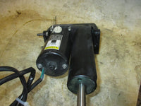 Load image into Gallery viewer, Mercury 60hp 4 Stroke outboard Tilt Trim Unit
